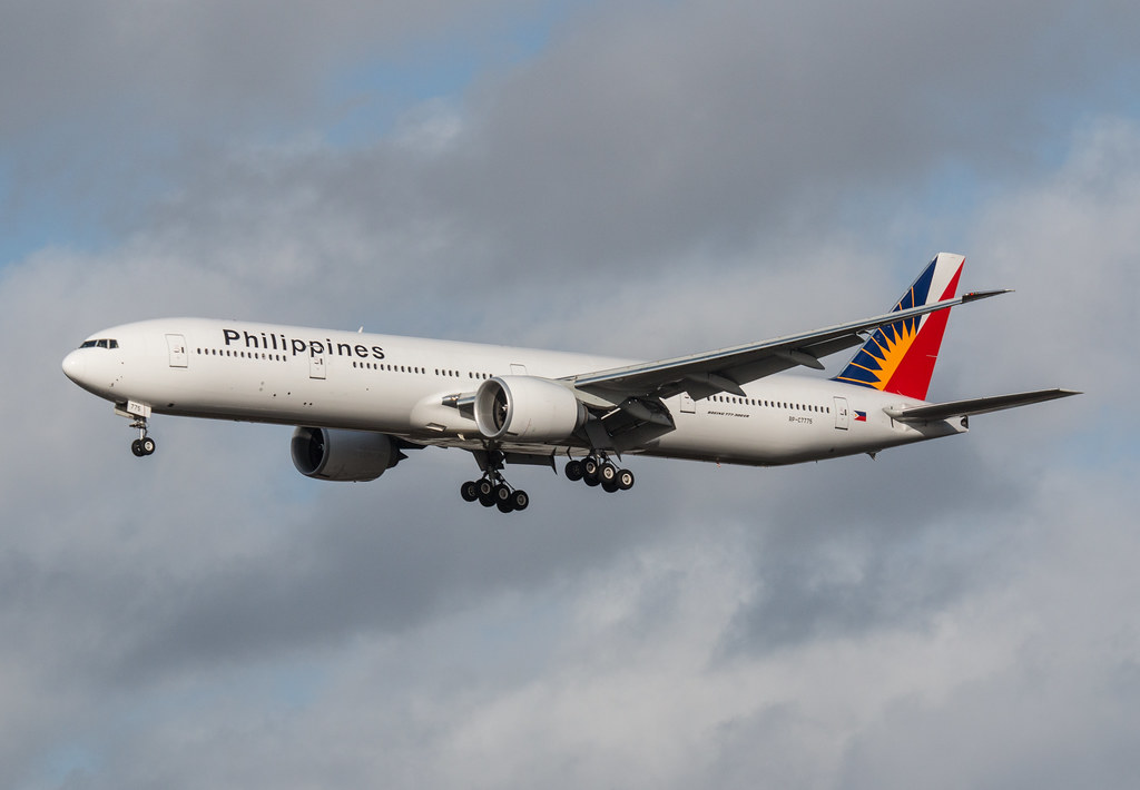 Photo of Philippine Airlines RP-C7775, Boeing 777-300