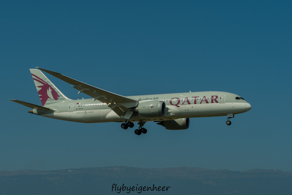Photo of Qatar Airways A7-BCH, Boeing 787-8 Dreamliner