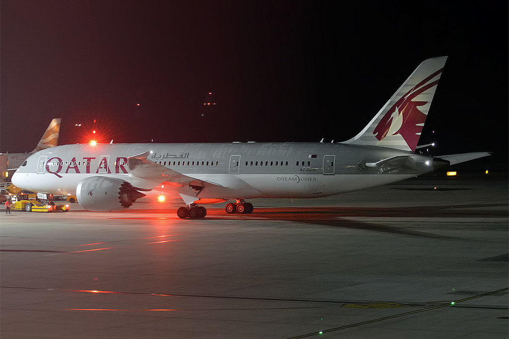 Photo of Qatar Airways A7-BDB, Boeing 787-8 Dreamliner