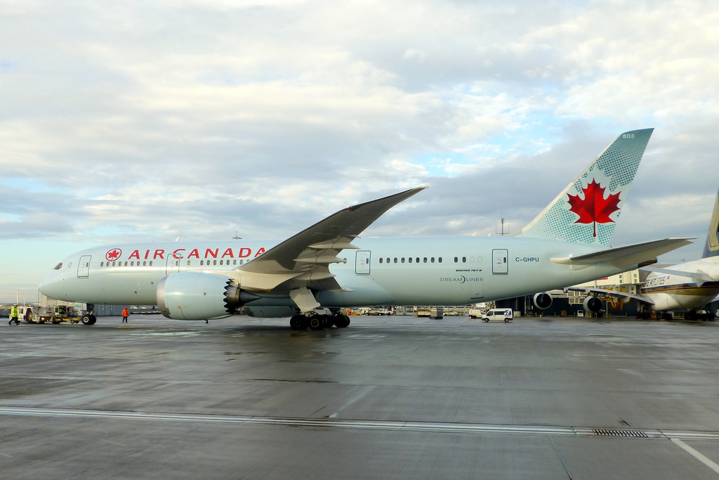 Photo of Air Canada C-GHPU, Boeing 787-8 Dreamliner