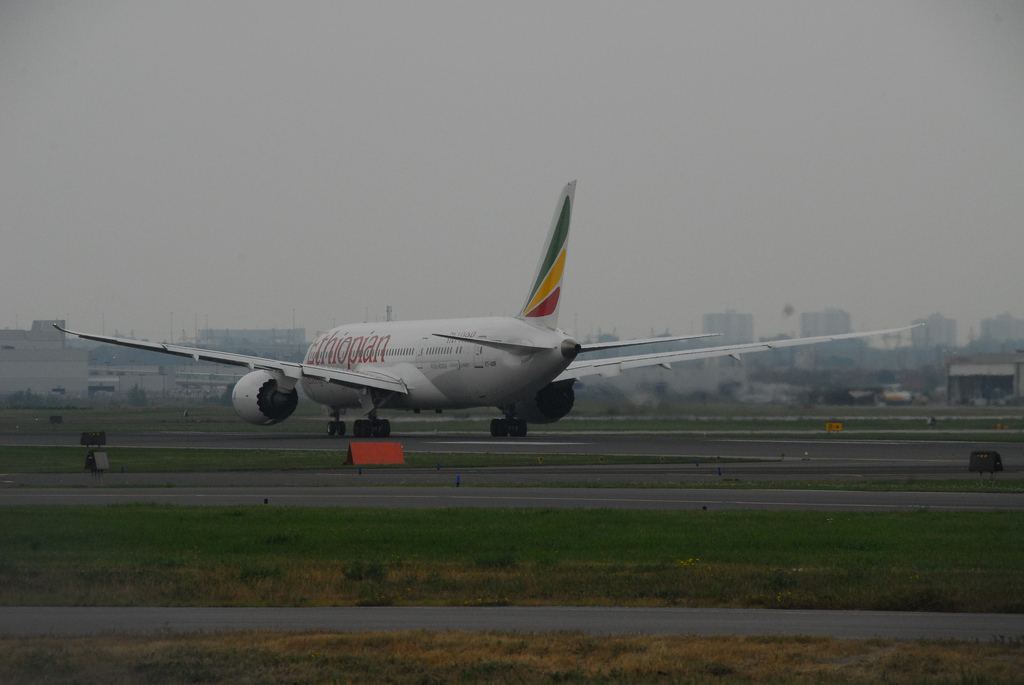 Photo of Ethiopian Airlines ET-AOR, Boeing 787-8 Dreamliner