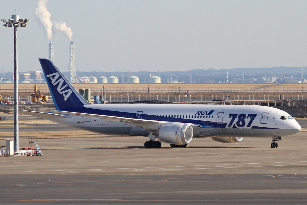 Photo of ANA All Nippon Airways JA816A, Boeing 787-8 Dreamliner