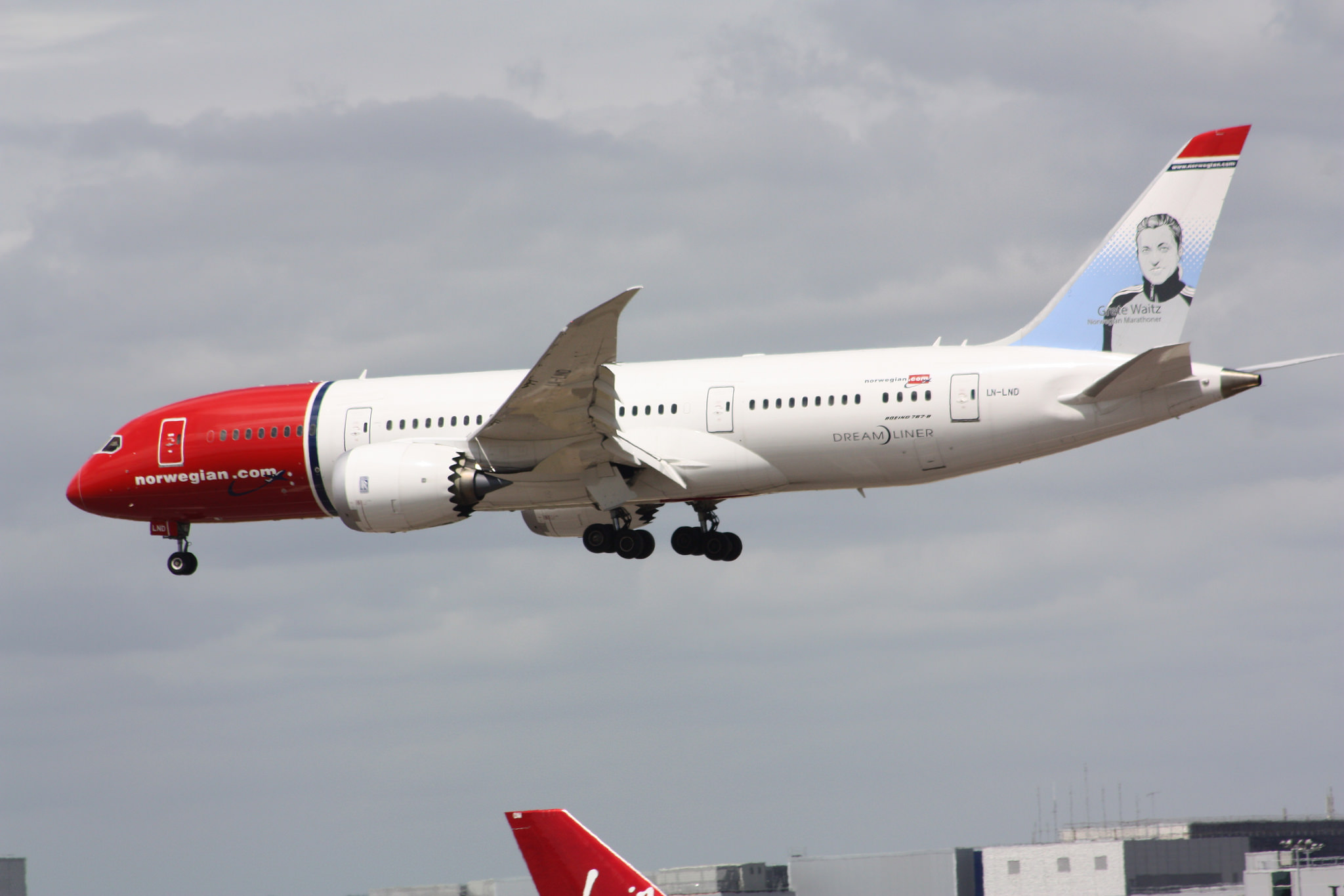 Photo of Norwegian Air Shuttle LN-LND, Boeing 787-8 Dreamliner