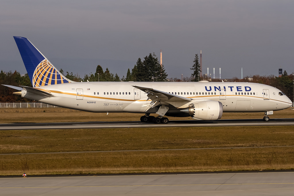 Photo of United N28912, Boeing 787-8 Dreamliner