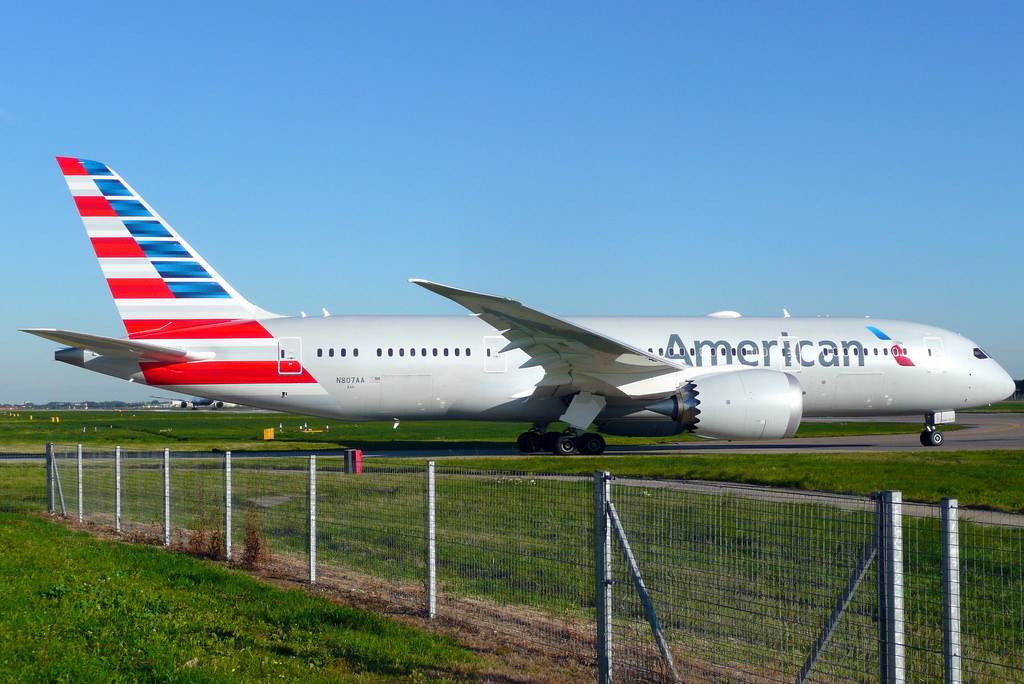 Photo of American Airlines N807AA, Boeing 787-8 Dreamliner