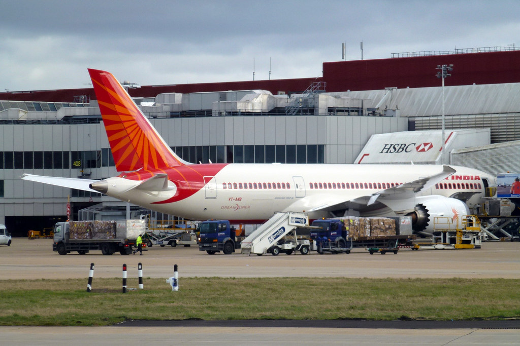 Photo of Air India VT-ANB, Boeing 787-8 Dreamliner