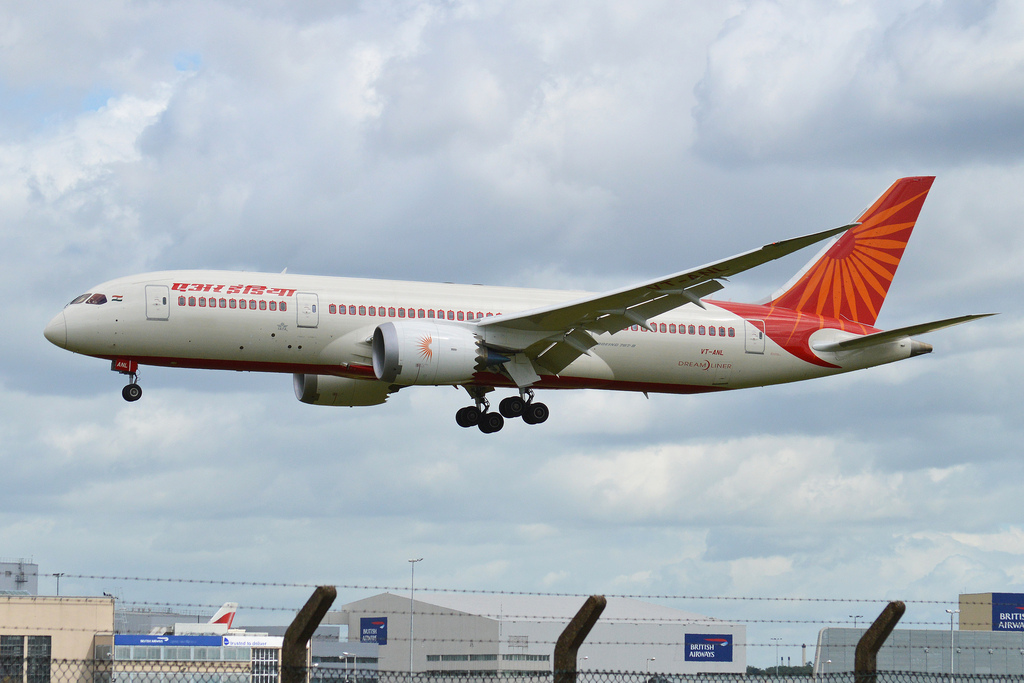 Photo of Air India VT-ANL, Boeing 787-8 Dreamliner