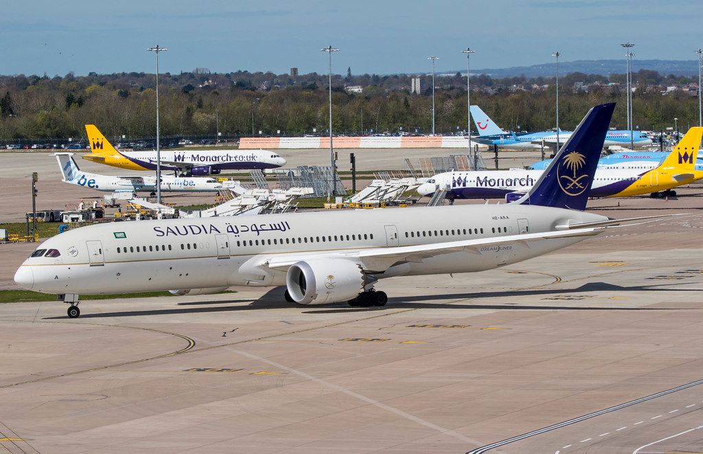 Photo of Saudi Arabian Airlines HZ-ARA, Boeing 787-9 Dreamliner