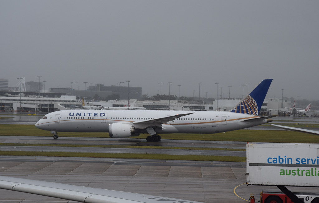 Photo of United N26952, Boeing 787-9 Dreamliner