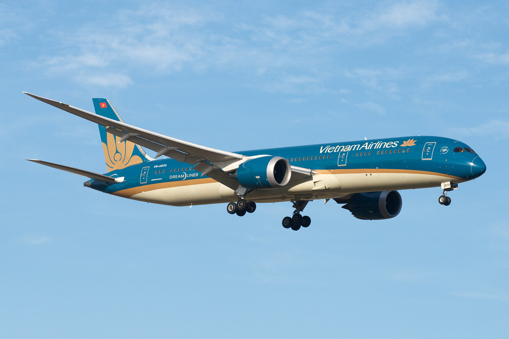 Photo of Vietnam Airlines VN-A870, Boeing 787-9 Dreamliner