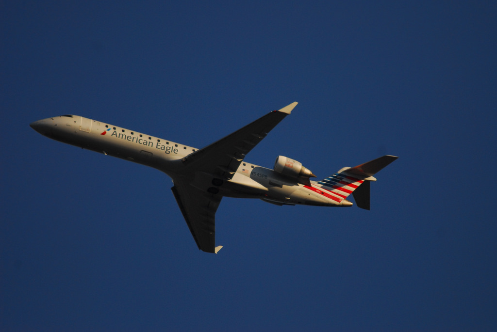Photo of PSA Airlines N545PB, Canadair CRJ-700