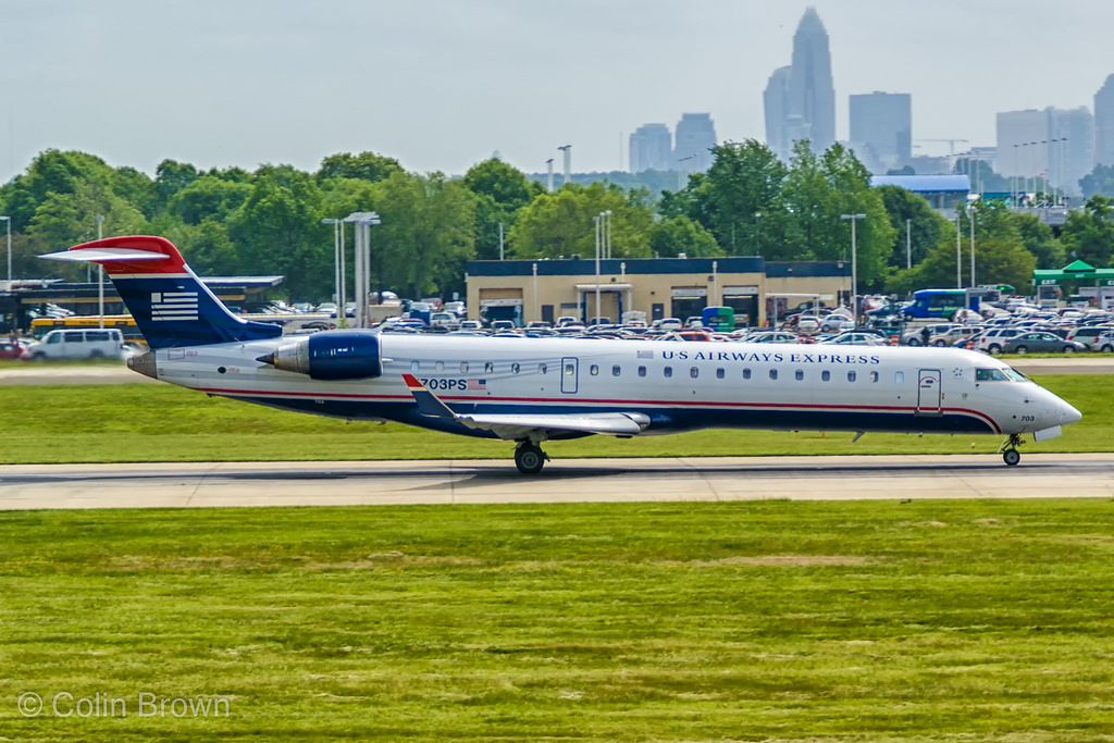 Photo of PSA Airlines N703PS, Canadair CRJ-700