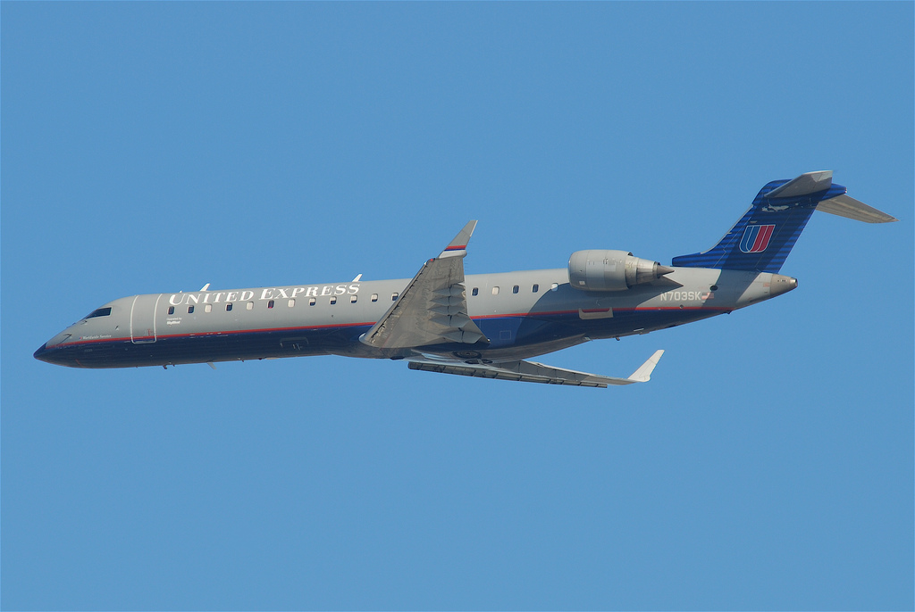 Photo of Skywest Airlines N703SK, Canadair CRJ-700
