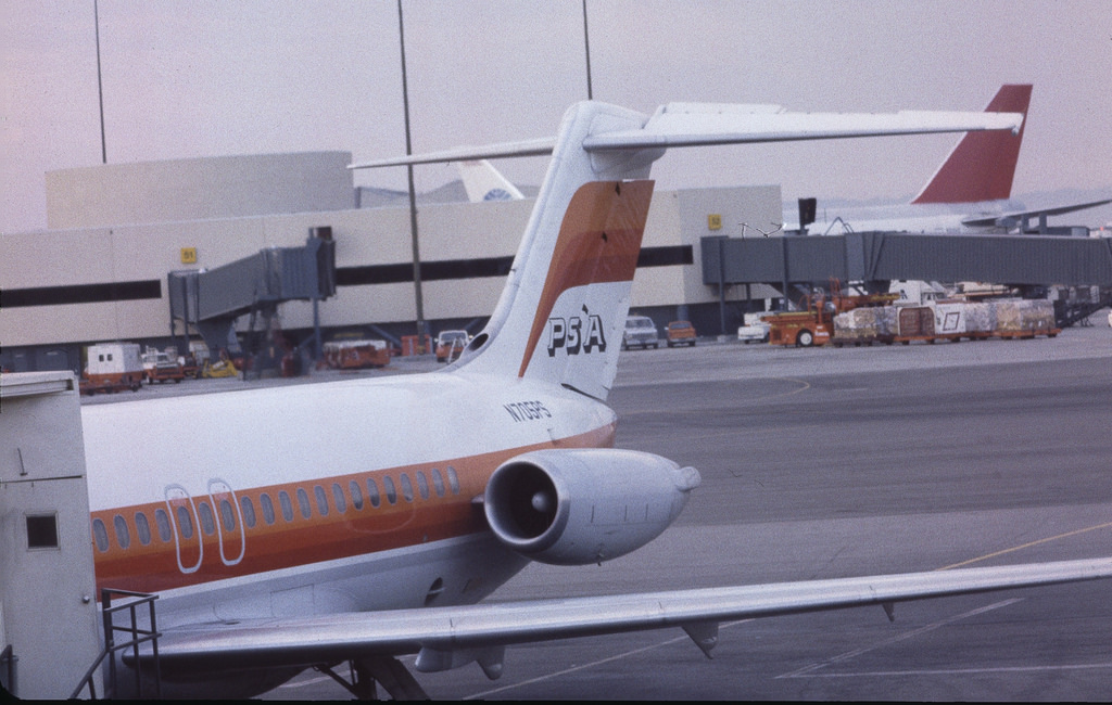 Photo of PSA Airlines N705PS, Canadair CRJ-700