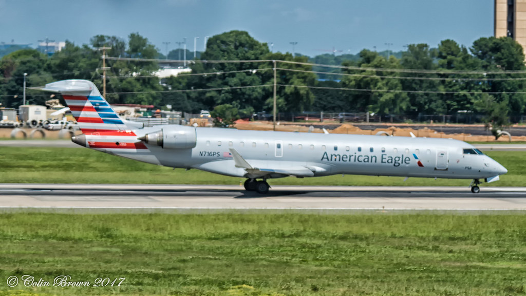 Photo of PSA Airlines N716PS, Canadair CRJ-700