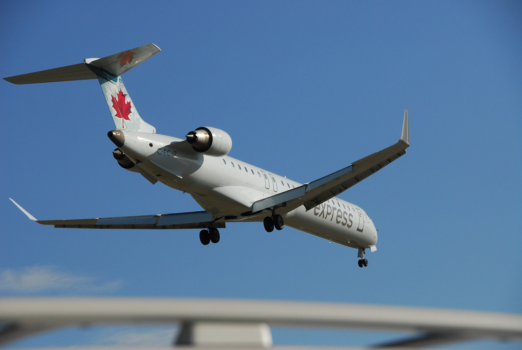 Photo of Jazz Aviation C-FCJZ, Canadair CL-600 Regional Jet CRJ-705