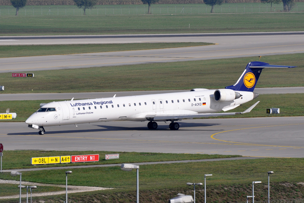 Photo of Lufthansa Cityline D-ACKD, Canadair CL-600 Regional Jet CRJ-705