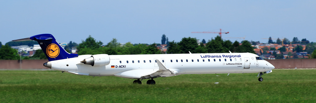 Photo of Lufthansa Cityline D-ACKI, Canadair CL-600 Regional Jet CRJ-705