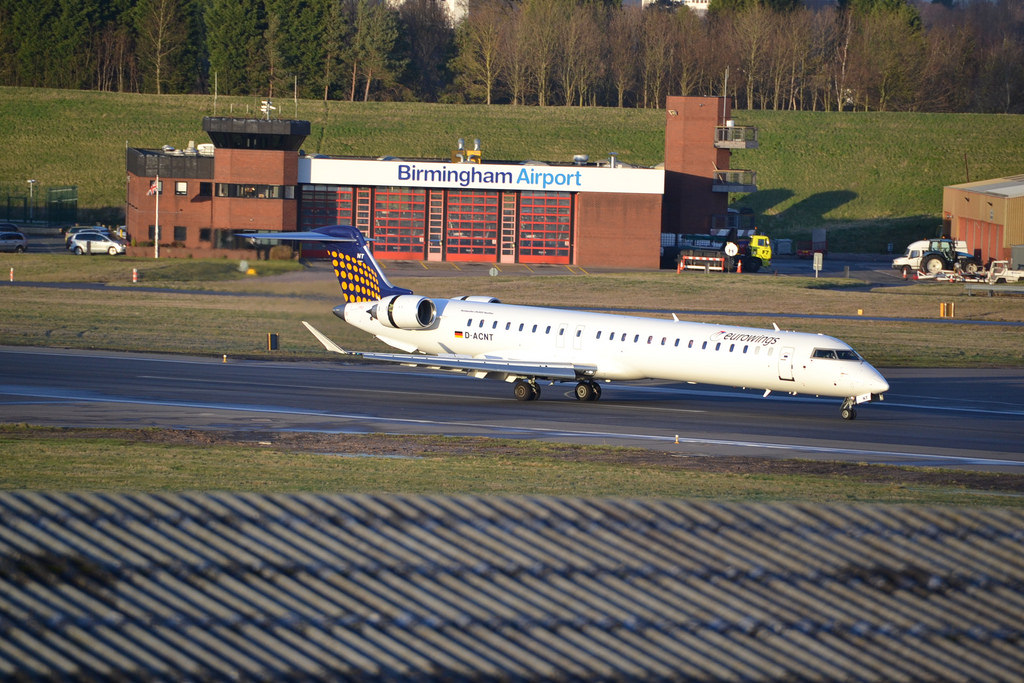 Photo of Lufthansa D-ACNT, Canadair CL-600 Regional Jet CRJ-705
