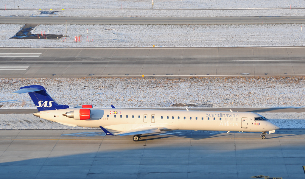 Photo of SAS Scandinavian Airlines OY-KFA, Canadair CL-600 Regional Jet CRJ-705