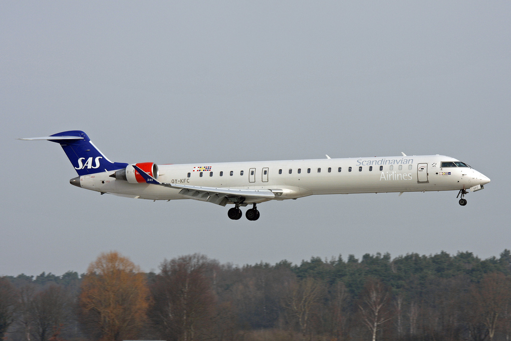 Photo of SAS Scandinavian Airlines OY-KFC, Canadair CL-600 Regional Jet CRJ-705