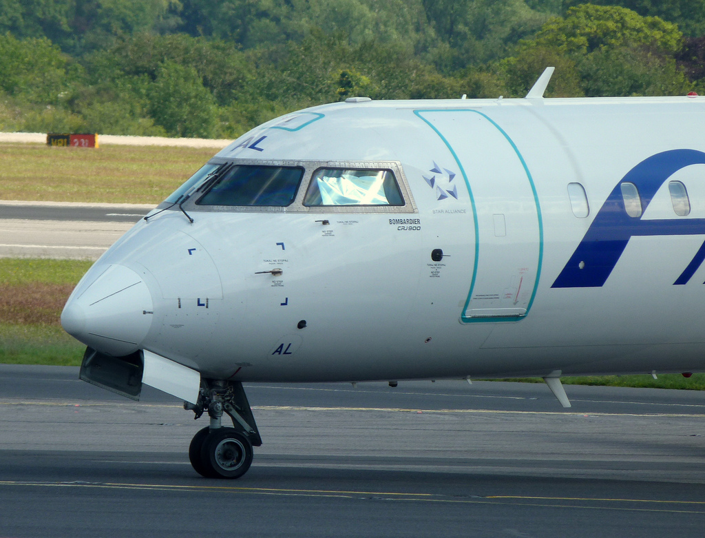 Photo of Adria Airways S5-AAL, Canadair CL-600 Regional Jet CRJ-705