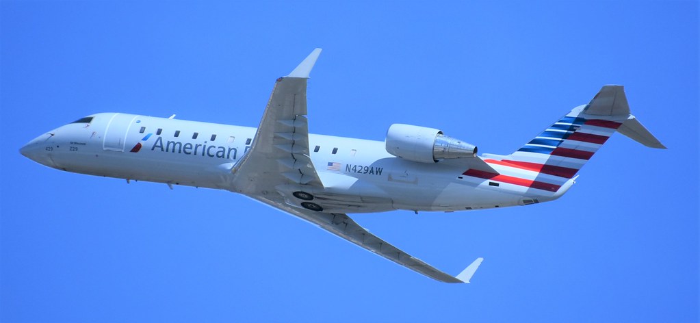 Photo of Air Wisconsin N429AW, Canadair Corporate Jetliner