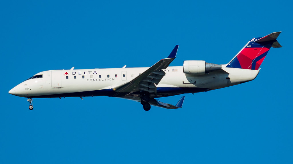 Photo of Endeavor Air N801AY, Canadair Corporate Jetliner