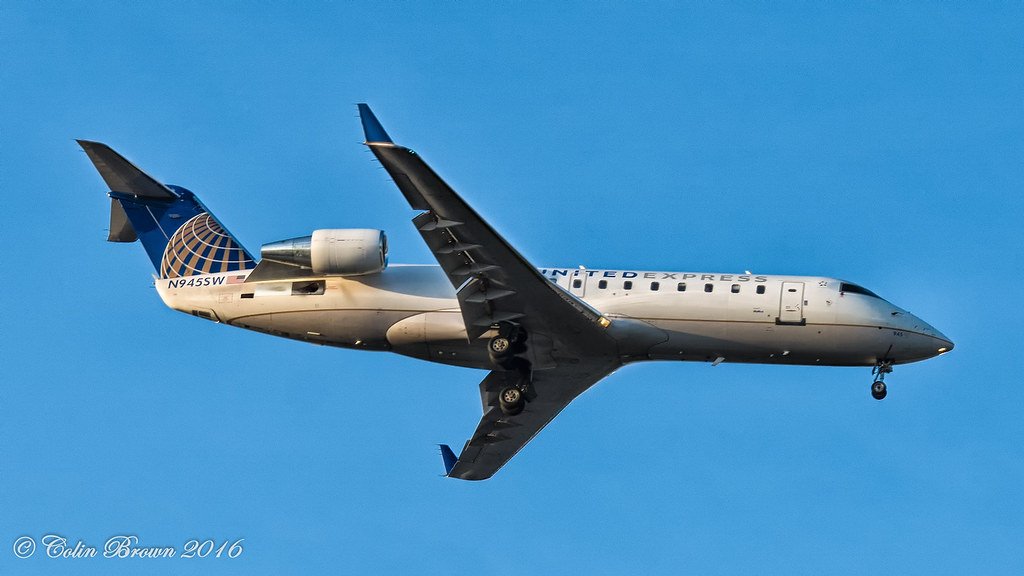 Photo of Skywest Airlines N945SW, Canadair Corporate Jetliner