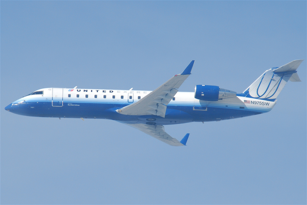 Photo of Skywest Airlines N975SW, Canadair Corporate Jetliner