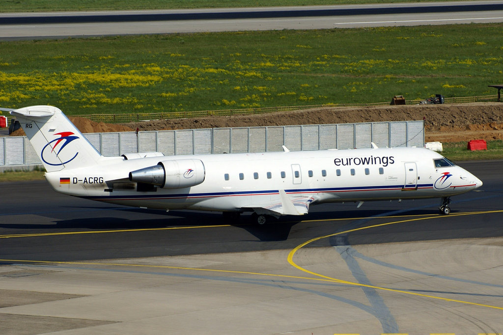 Photo of Yamal Airlines VP-BBE, Canadair Corporate Jetliner