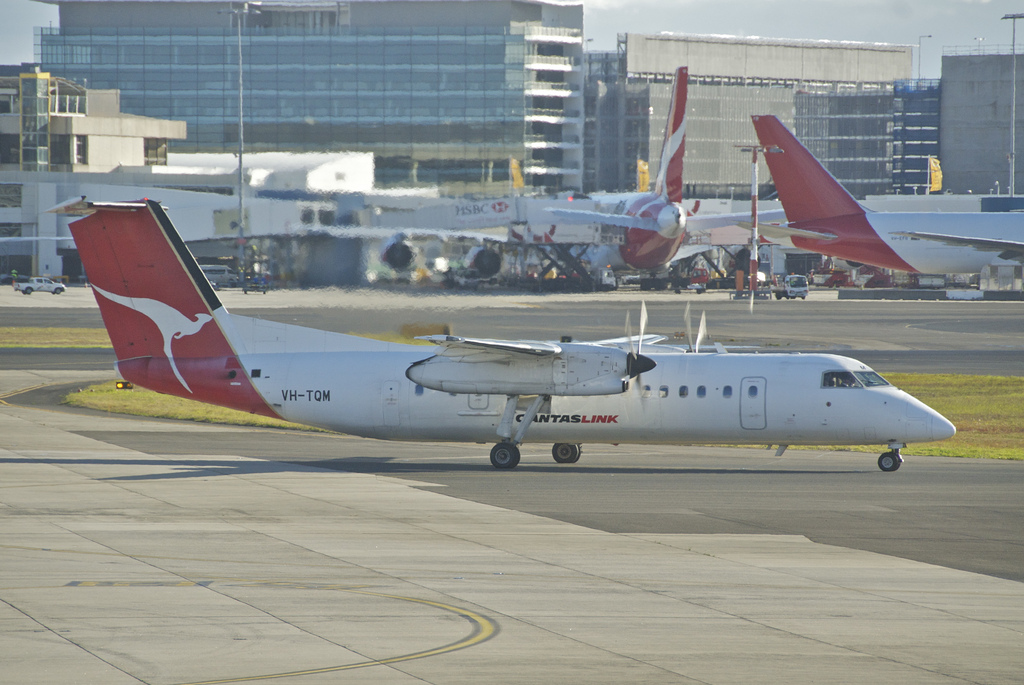 Photo of Eastern Australia Airlines VH-TQM, De Havilland Dash 8 (300)