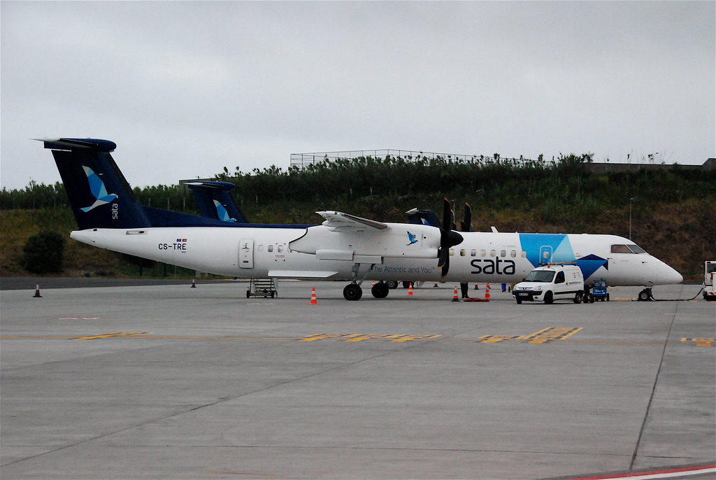 Photo of SATA Azores Airlines CS-TRE, De Havilland Dash 8 (400)