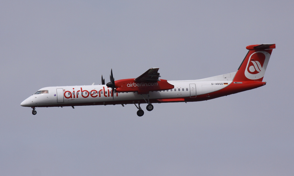 Photo of Luftfahrtgesellschaft Walter D-ABQD, De Havilland Dash 8 (400)