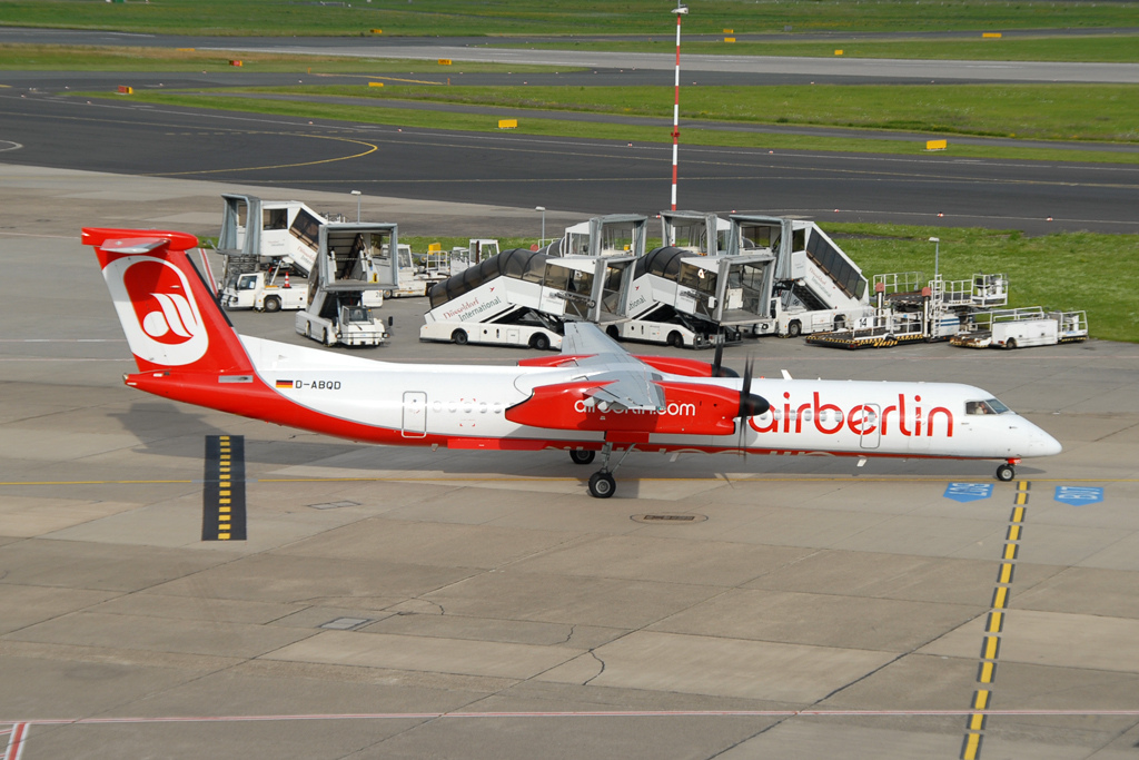 Photo of Luftfahrtgesellschaft Walter D-ABQD, De Havilland Dash 8 (400)