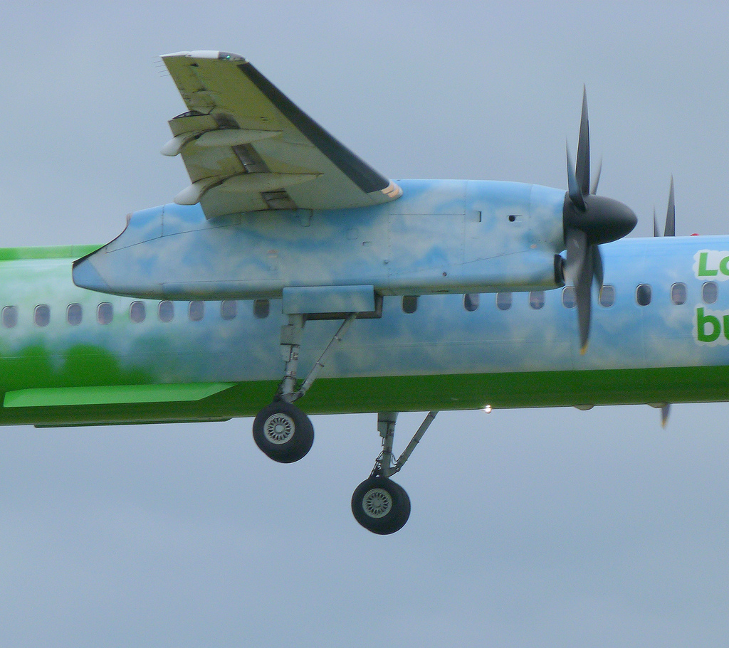 Photo of Flybe G-JEDP, De Havilland Dash 8 (400)