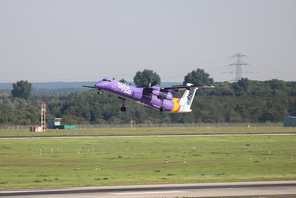 Photo of Flybe G-JEDT, De Havilland Dash 8 (400)