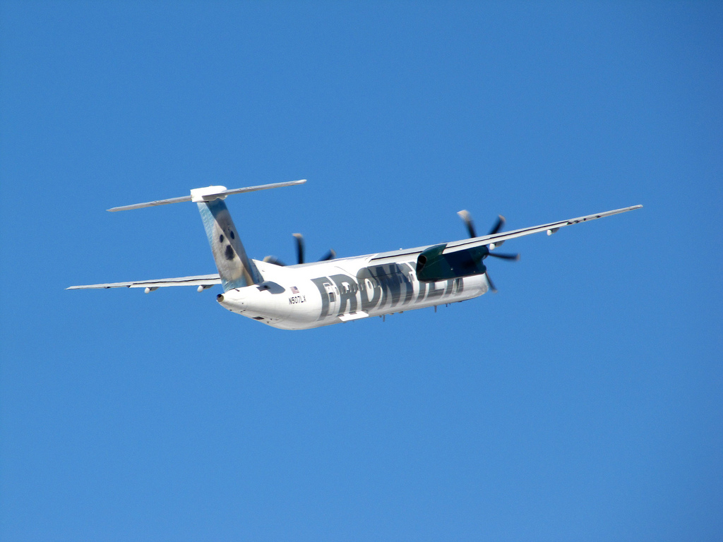 Photo of Republic Airlines N507LX, De Havilland Dash 8 (400)