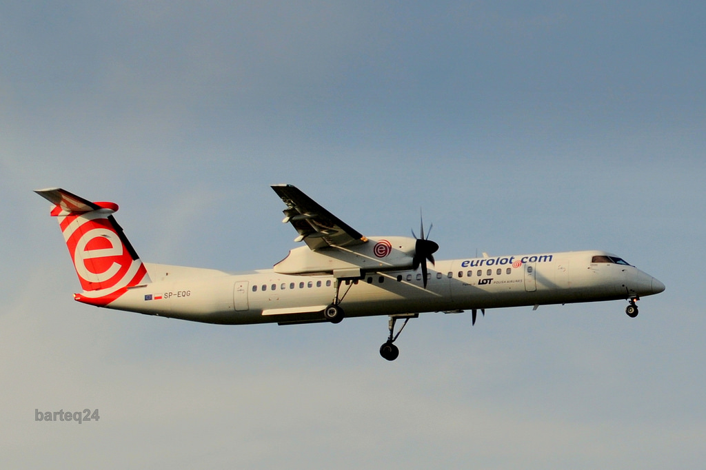 Photo of LOT Polish Airlines SP-EQG, De Havilland Dash 8 (400)