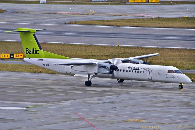 (Photo credit: Aero Icarus / Flickr / License: CC by-sa) Photo of YL-BAJ