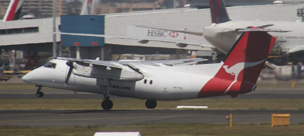 Photo of Eastern Australia Airlines VH-TQX, De Havilland DHC-8-200 Dash 8