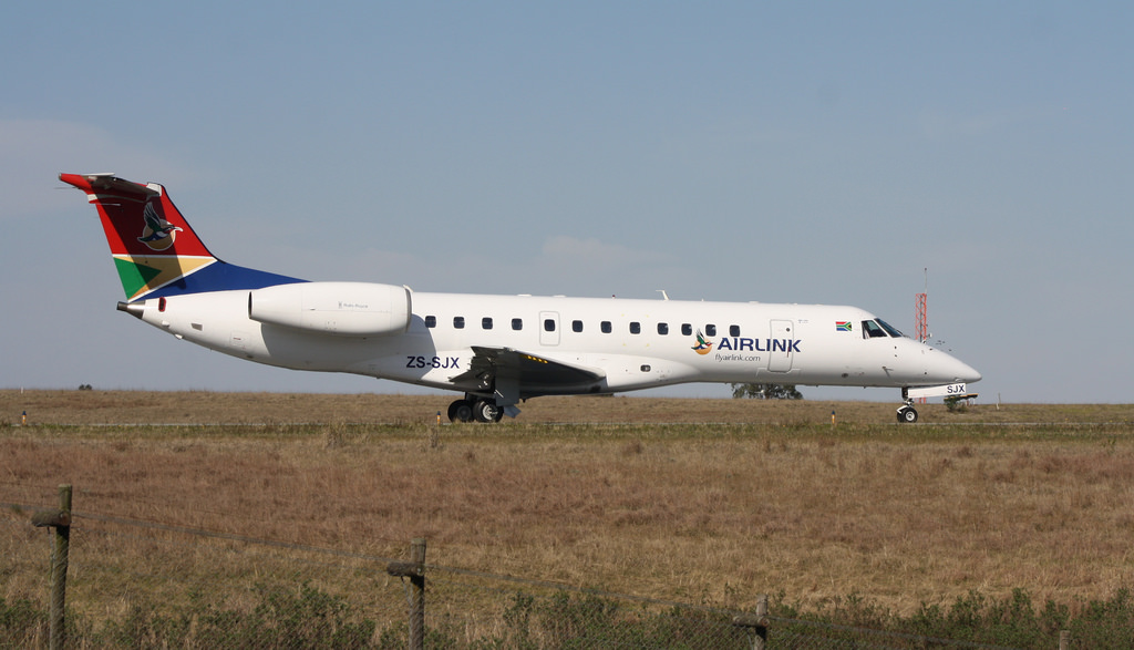 Photo of SA Airlink ZS-SJX, Embraer ERJ-135