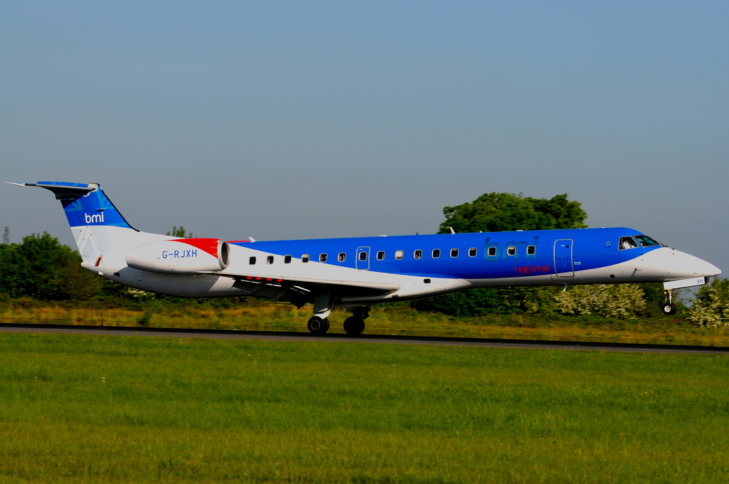 Photo of BMI Regional G-RJXH, Embraer ERJ-145