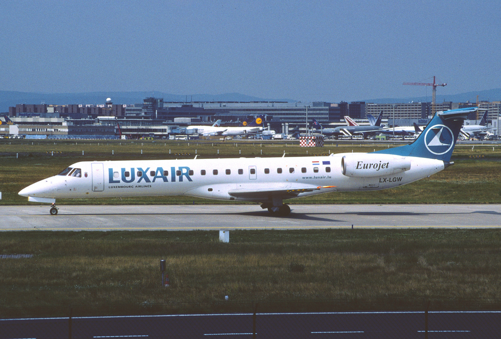 Photo of Luxair LX-LGW, Embraer ERJ-145