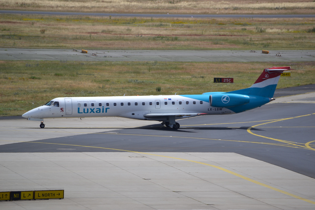 Photo of Luxair LX-LGW, Embraer ERJ-145