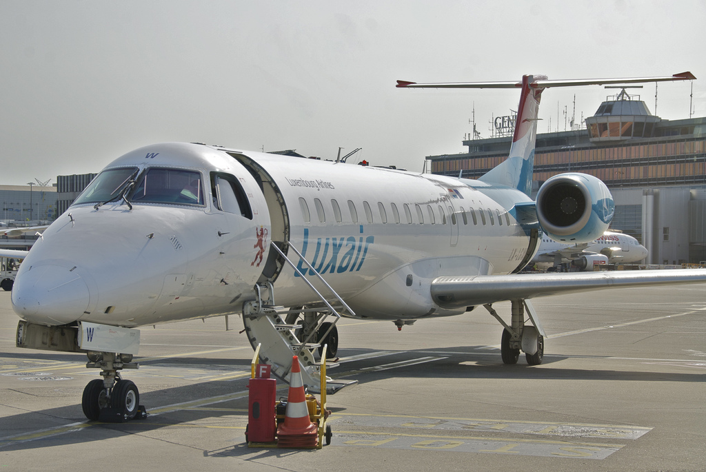 Photo of Luxair LX-LGW, Embraer ERJ-145