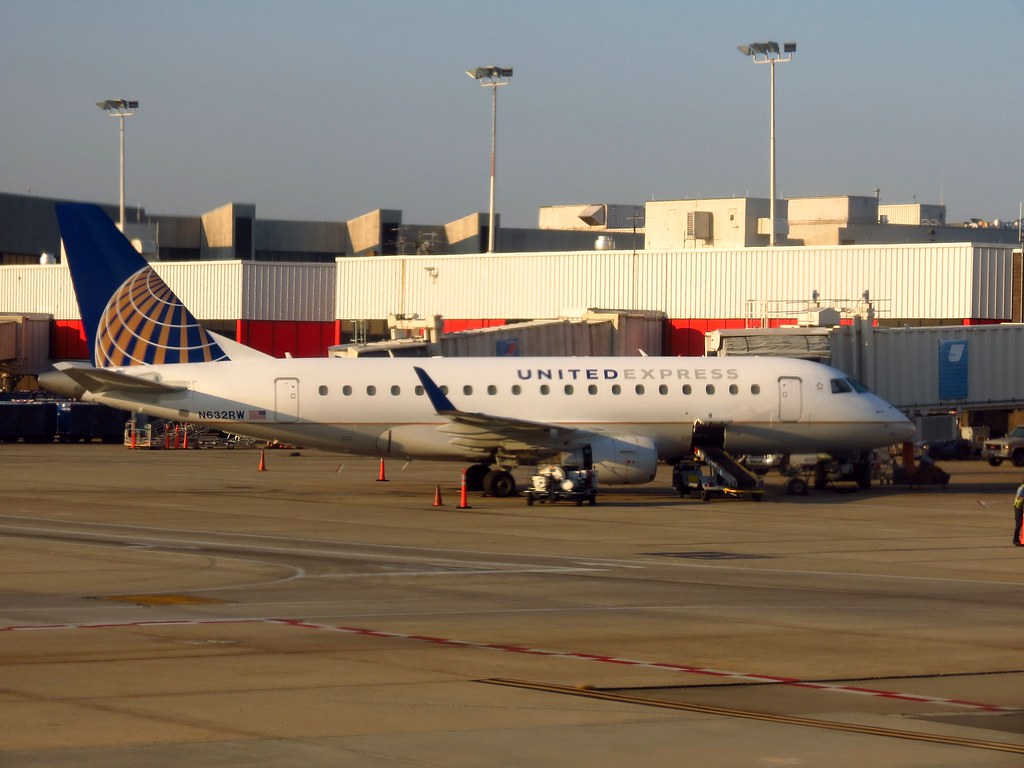 Photo of Republic Airways N632RW, Embraer ERJ-170