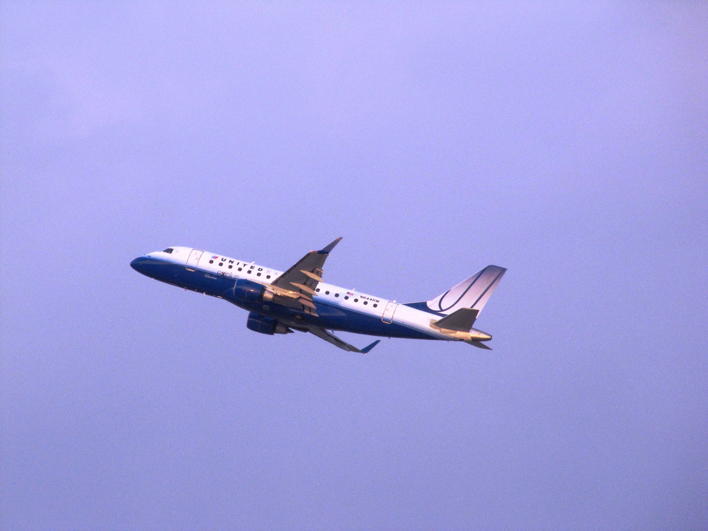 Photo of Shuttle America N644RW, Embraer ERJ-170