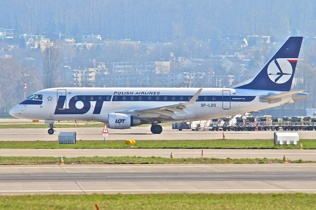 Photo of LOT Polish Airlines SP-LDG, Embraer ERJ-170