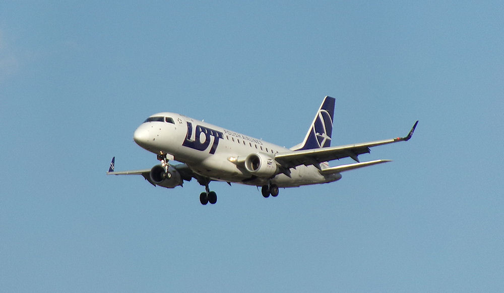 Photo of LOT Polish Airlines SP-LDI, Embraer ERJ-170